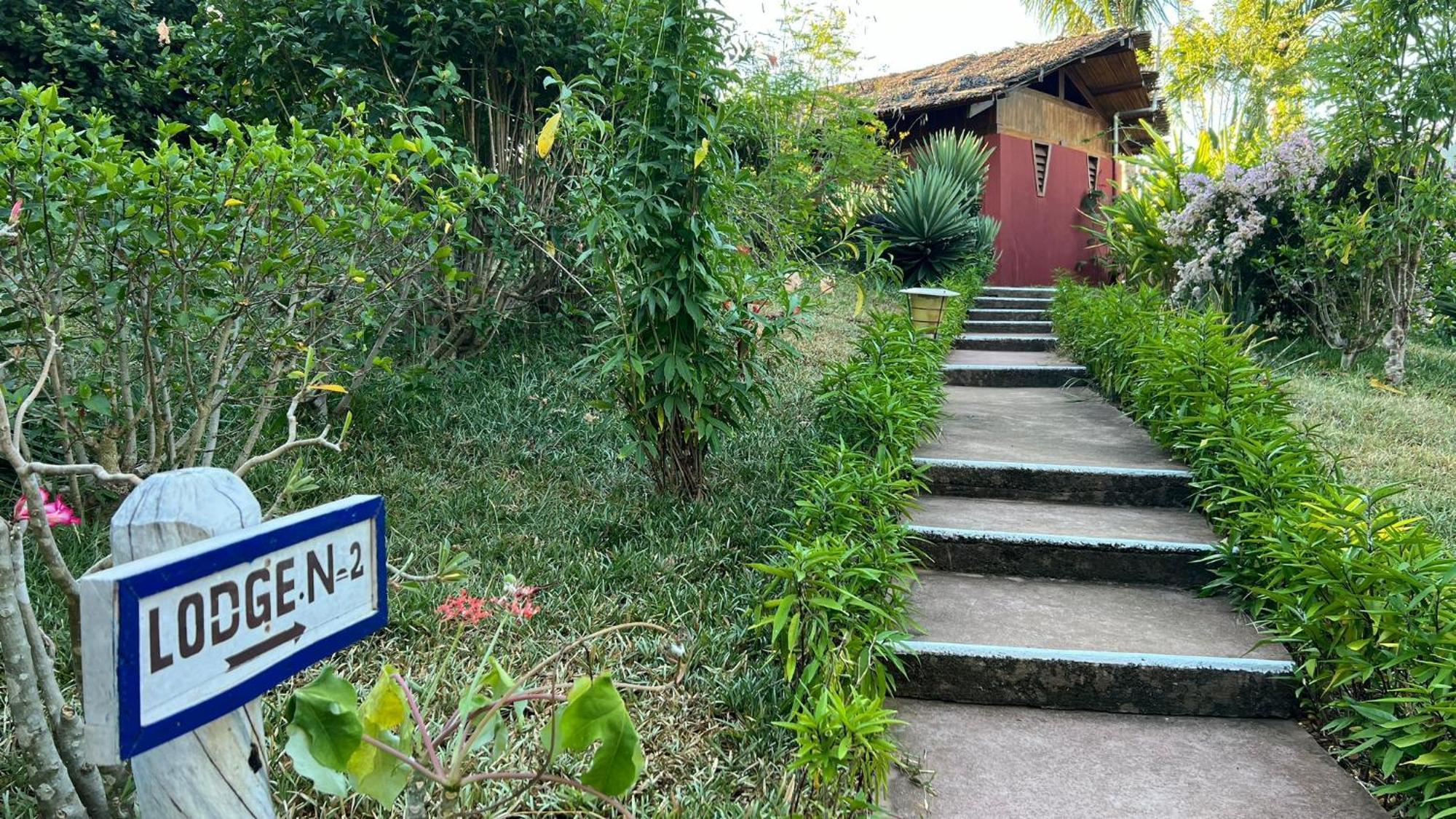 Manga Soa Lodge Fascene - Befefika Exterior photo